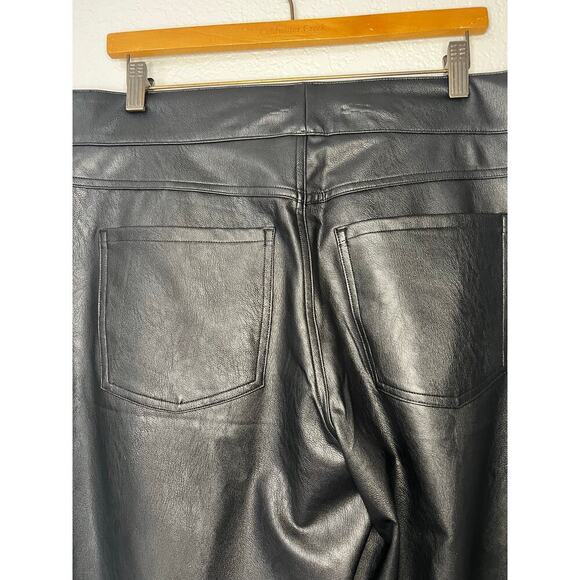 NEW SPANX Womens Slim Straight Pants Black Size 1X Petite Faux Leather - Picture 7 of 8